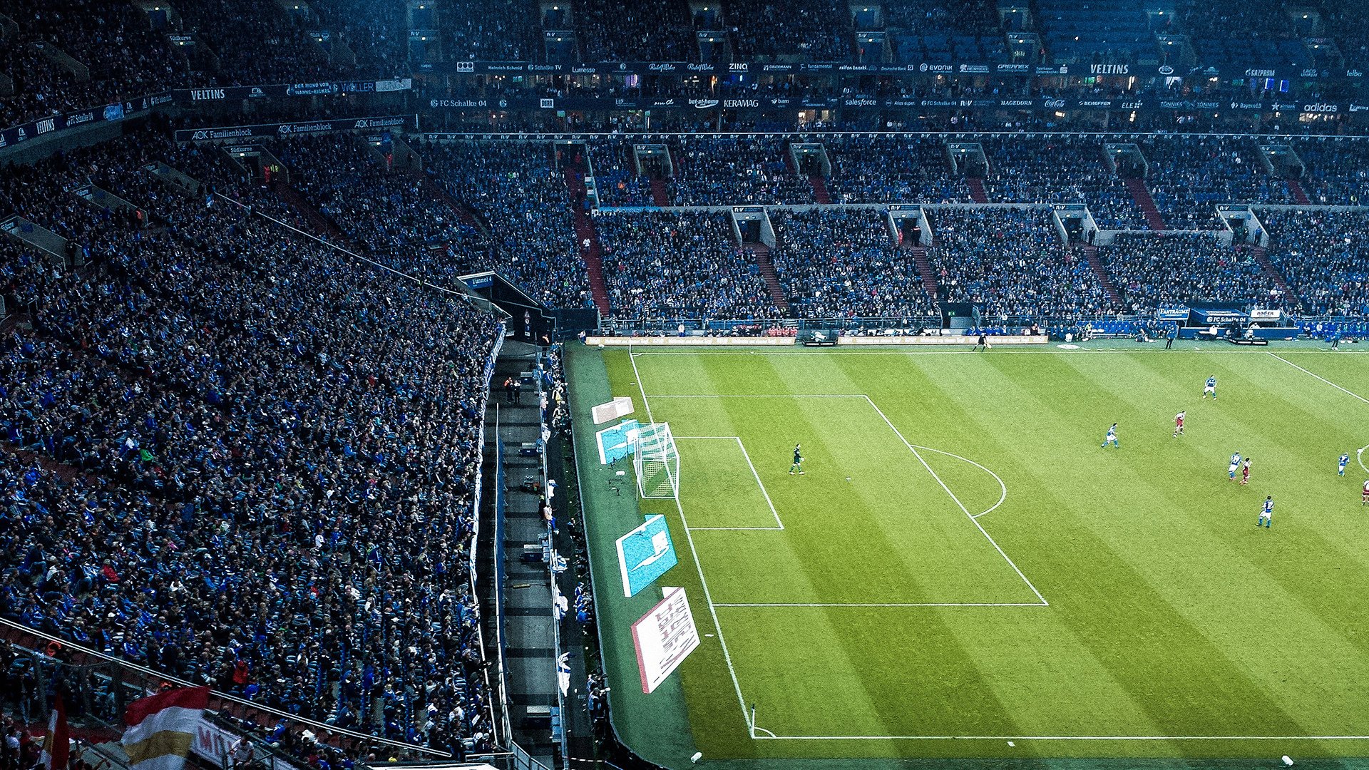 被团队信任的力量：合作共赢的幕后秘密，团队合作中相互信任的重要性